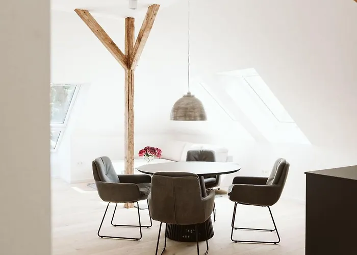 Am Stadtpark - Boardinghouse 居特斯洛